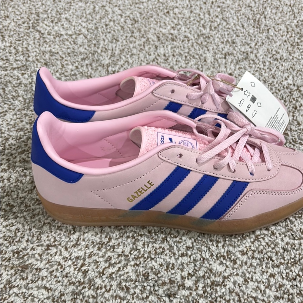 Adidas Pink and Blue Sneakers Classic Design
NWT womens 8.5